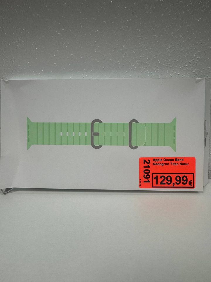 Apple Ocean Band Neongrün Titan mit magnetischen Verschlüssen Hauptbild