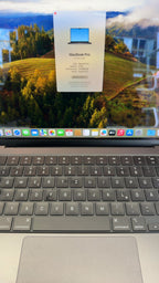 MacBook Pro M3 Pro 18GB RAM 512GB SSD