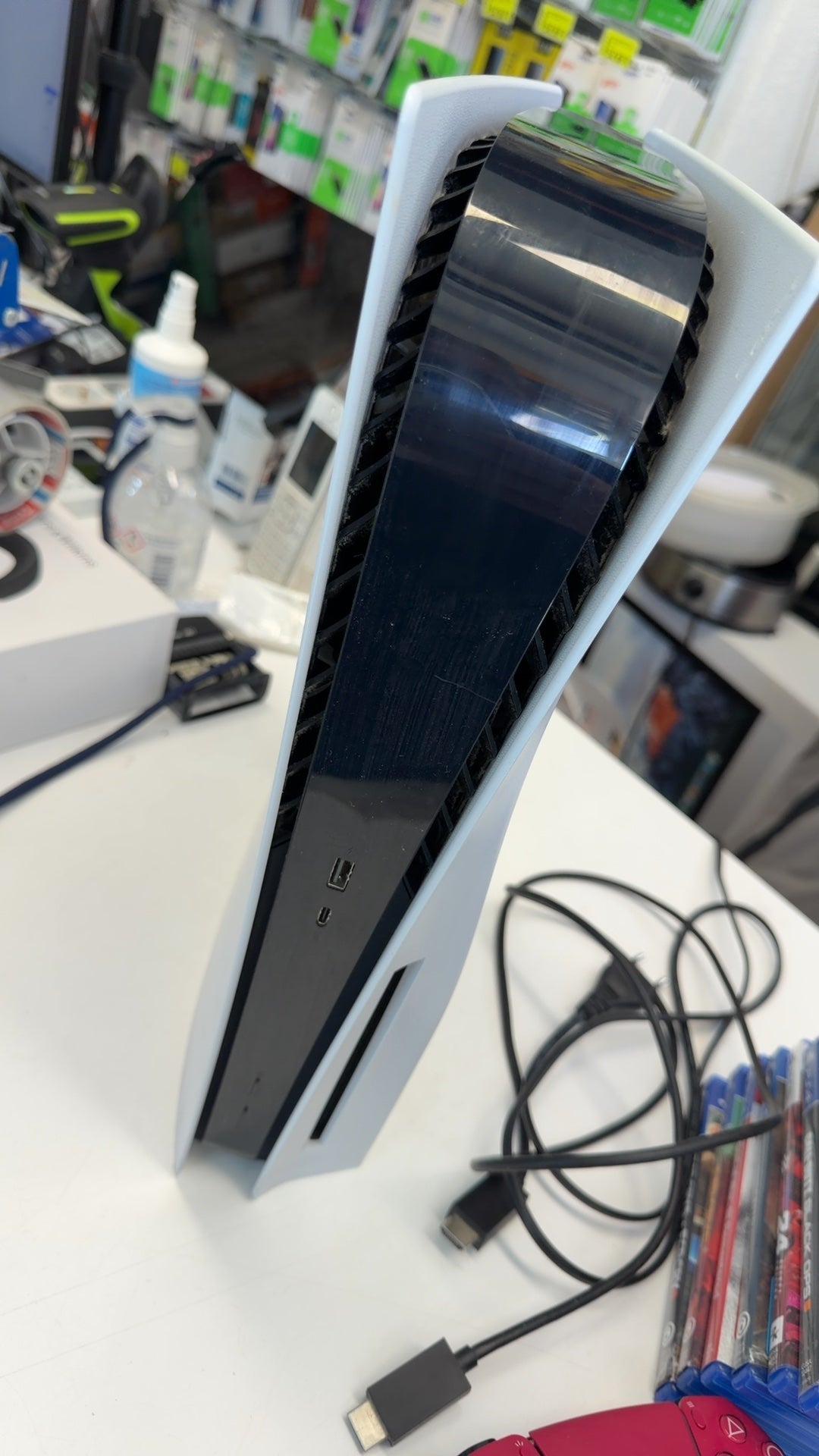 Sony PlayStation 5 CFI-1116A Hauptbild