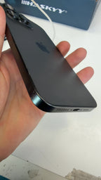 Apple iPhone 15 Pro Max 256GB B77p
