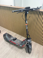 E-Scooter Modell 27 | Heute angekauft 10.04. 14:05 | Preis? 📞 0175 90 777 77
