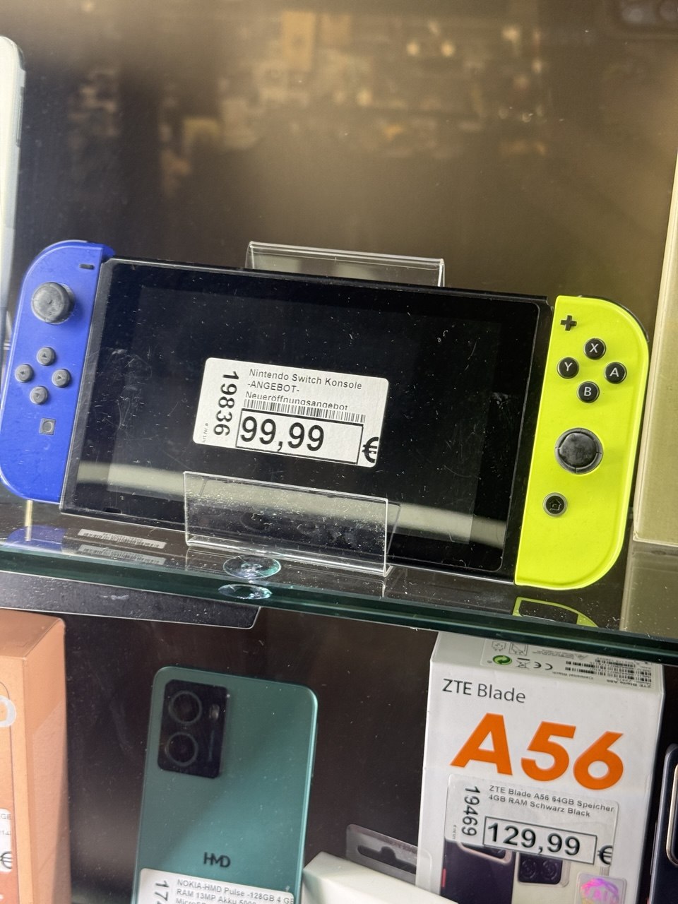 Nintendo Switch Console – 99,99 € | Heute angekauft 10.04. 19:25 | Preis? 📞 0175 90 777 77 Hauptbild