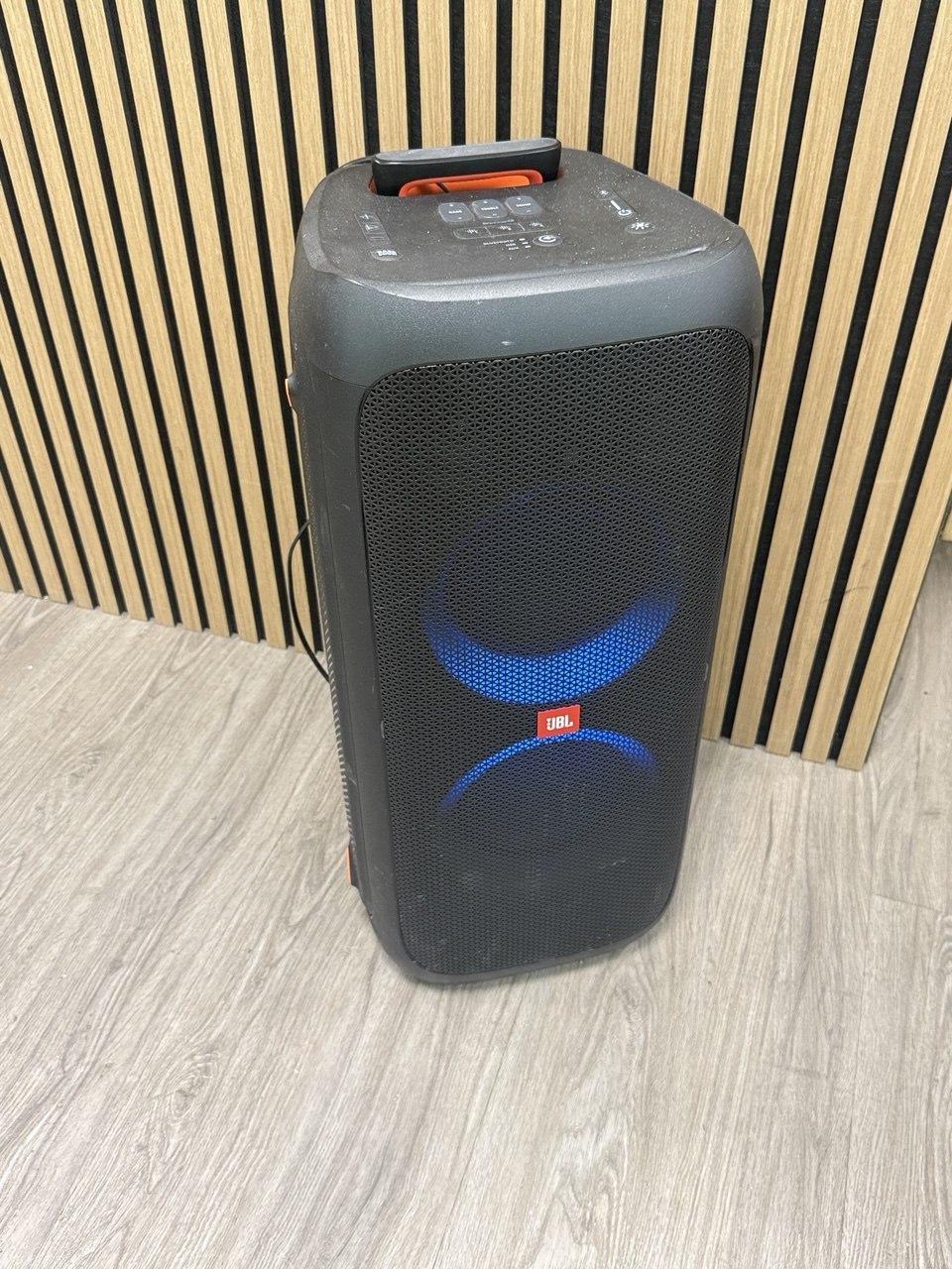 JBL PartyBox 310 Bluetooth-Lautsprecher – 355 € | Heute angekauft 10.04. 22:12 | Preis? 📞 0175 90 777 77