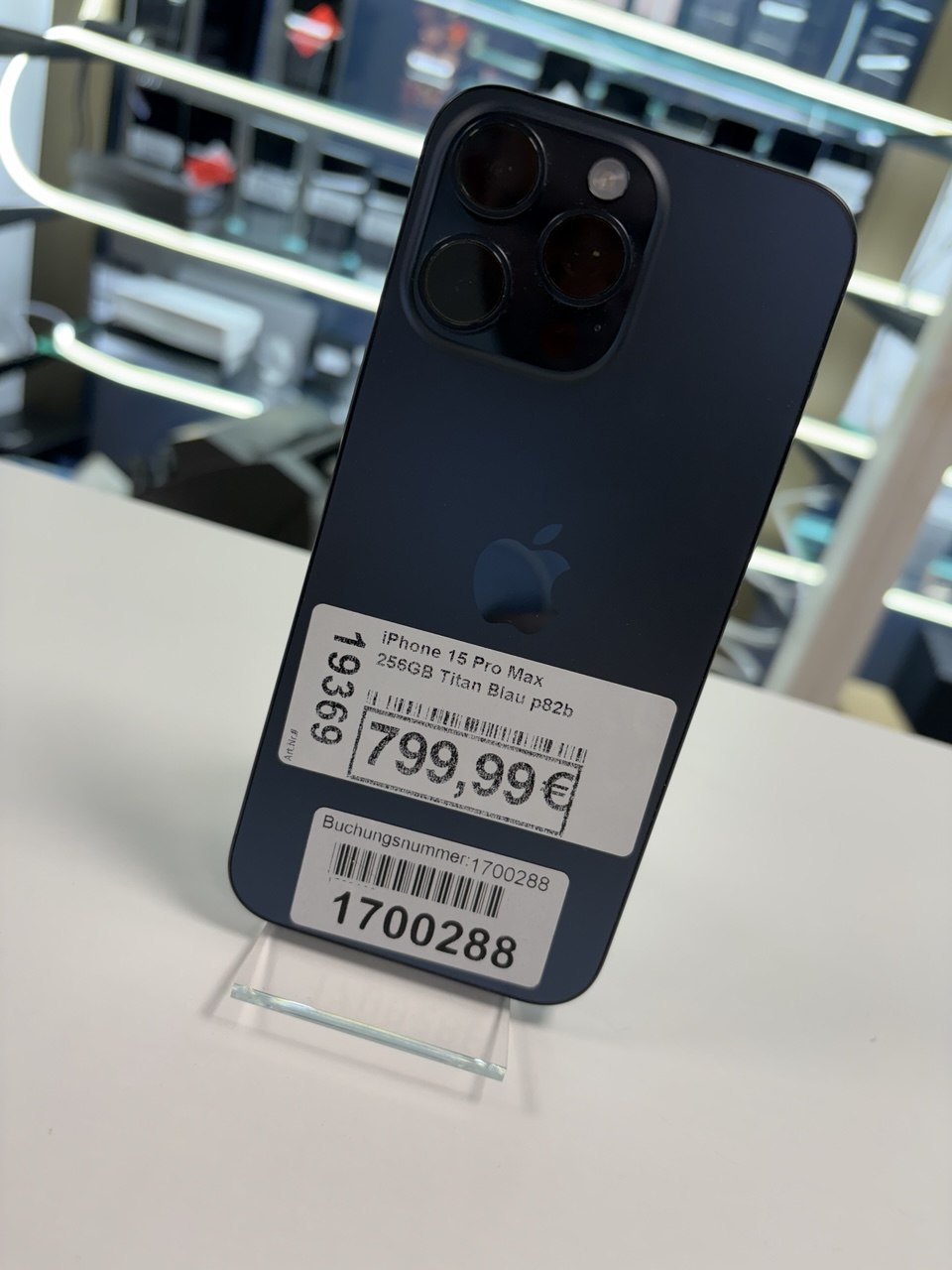 Apple iPhone 15 Pro Max 256GB Titan Blau