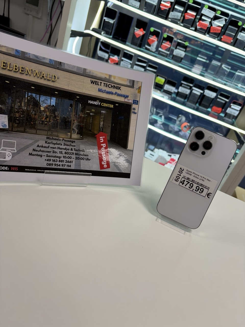 Apple iPhone 14 Pro Max 128GB Silber Hauptbild