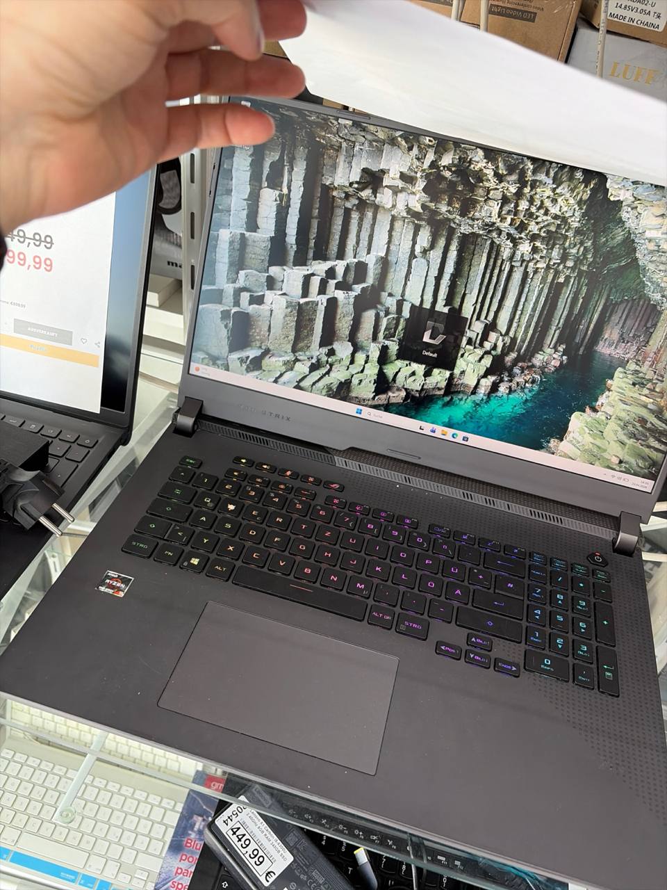 ASUS ROG Strix G713QR – Gaming Laptop RTX 3070 17,3"