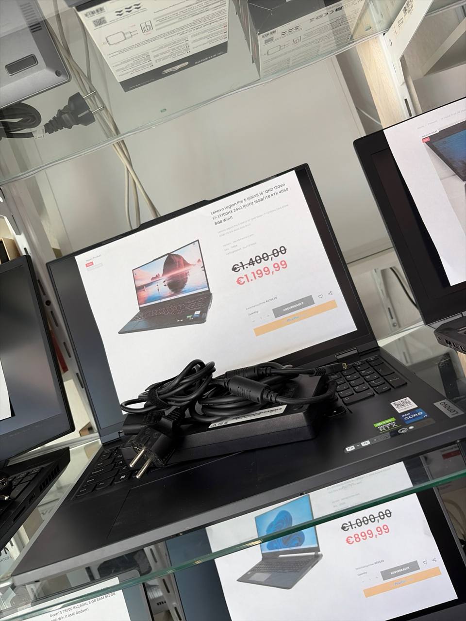 Lenovo Legion Pro 5 16IRX8- i7- RTX 4060