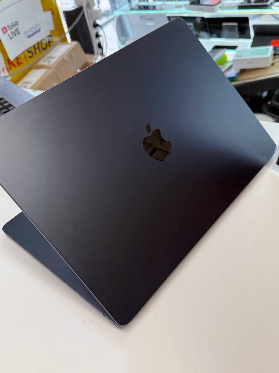 Apple MacBook Air 15" M4 Space Gray