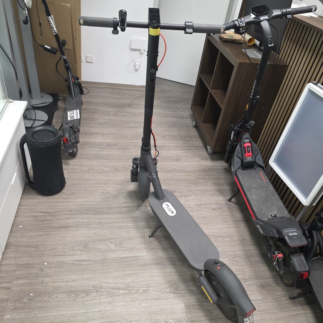 Analyse der E-Scooter im Foto Hauptbild