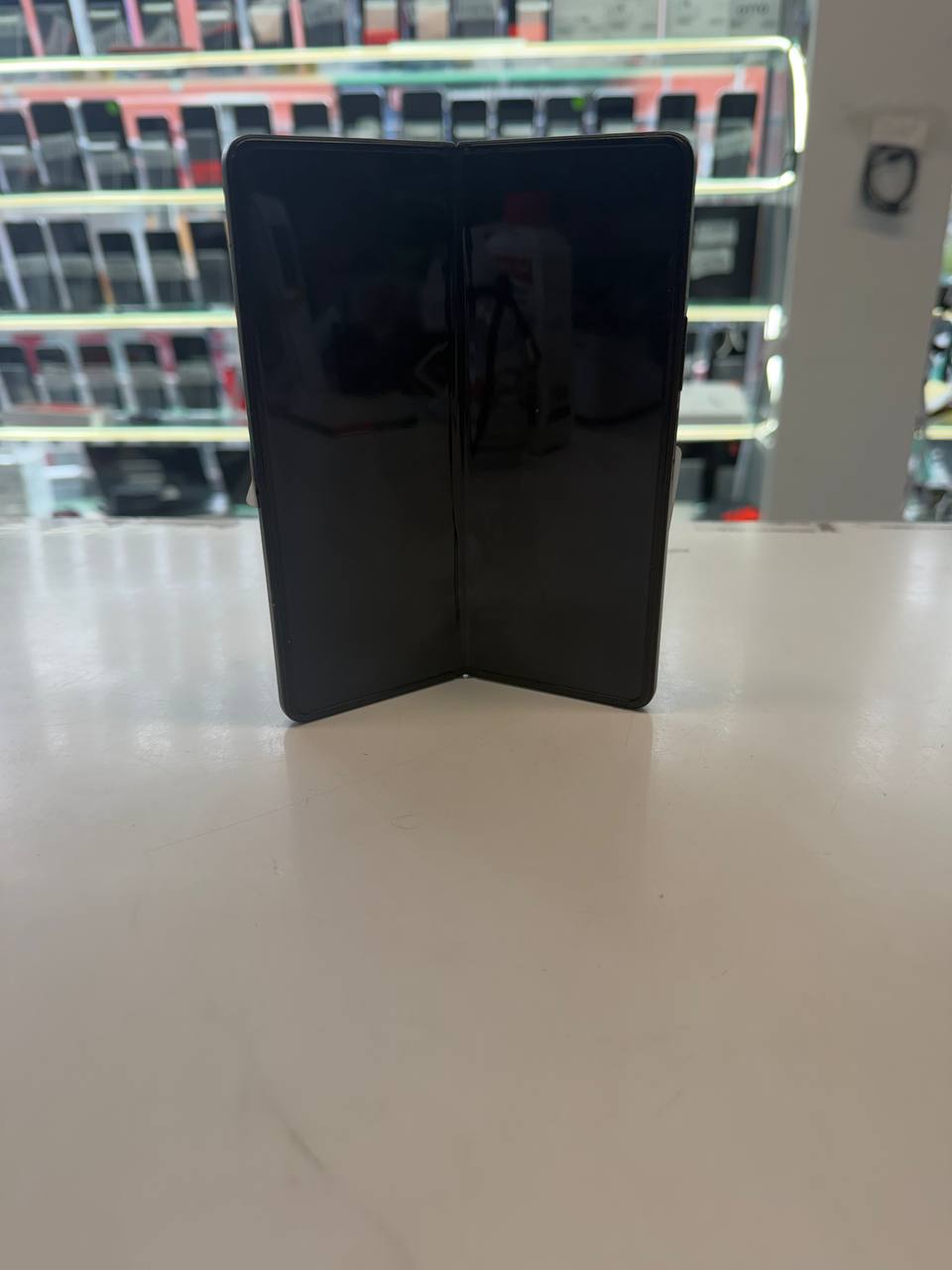 Samsung Galaxy Z Fold 3 5G, 256GB Schwarz Zweitbild