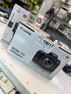 Canon EOS 77D mit EF-S 18-135mm IS USM Kit