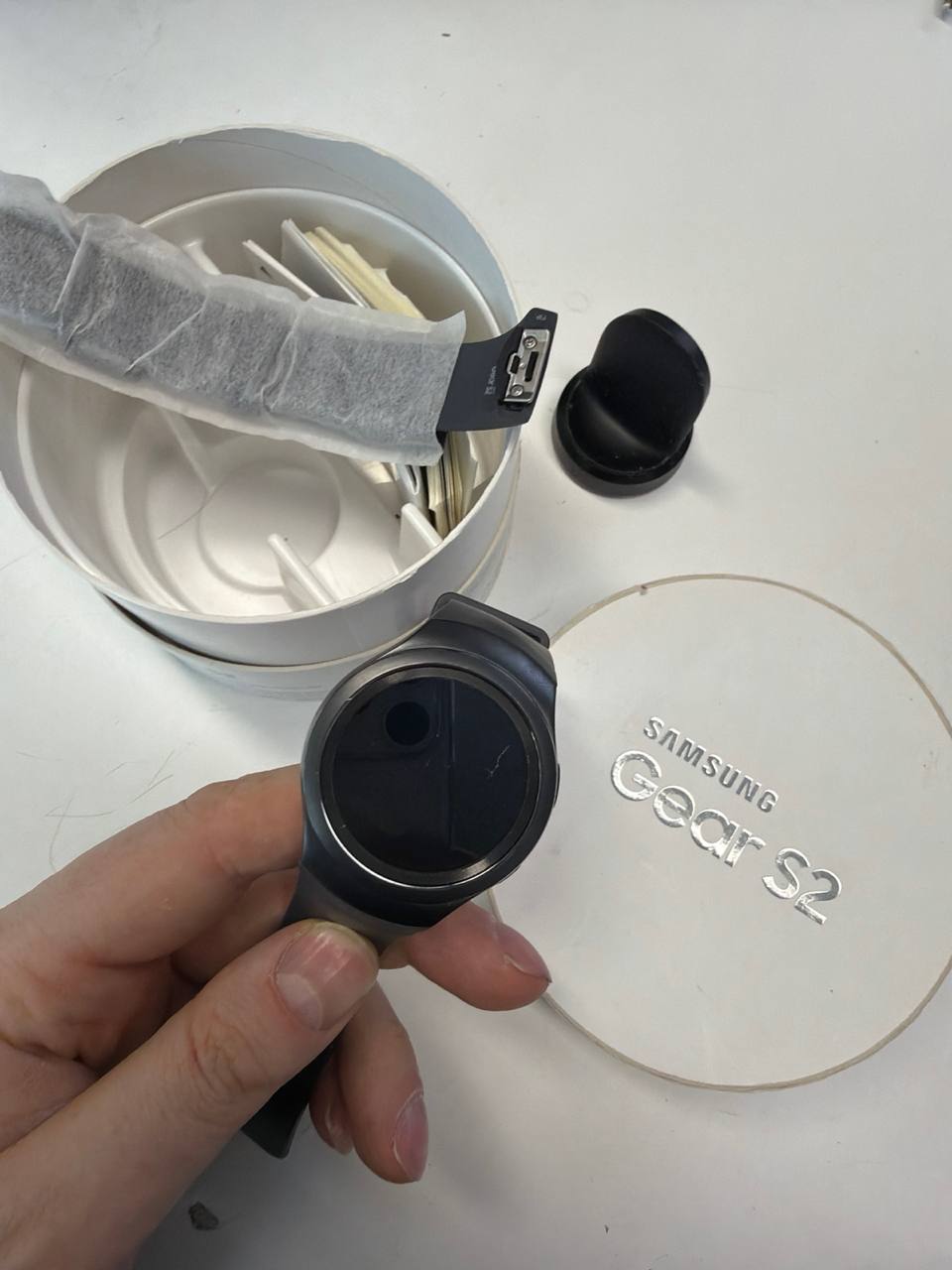 Samsung Gear S2 Smartwatch mit rundem AMOLED-Display Zweitbild
