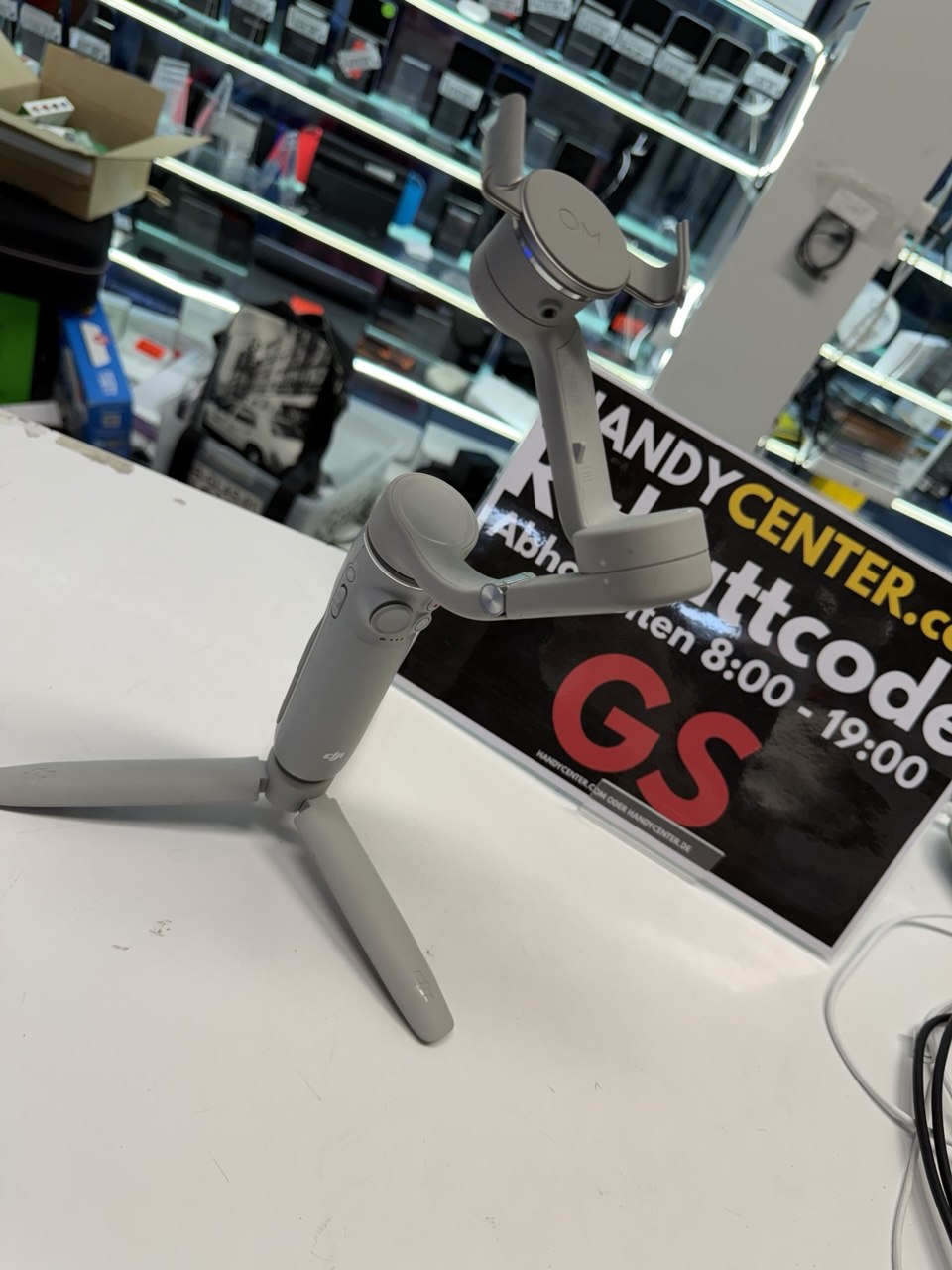 DJI OM 6 Smartphone Gimbal Stabilizer Grau