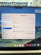 Apple MacBook Pro M4