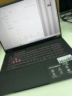 ASUS TUF Gaming A18 Laptop mit Windows 11 Home