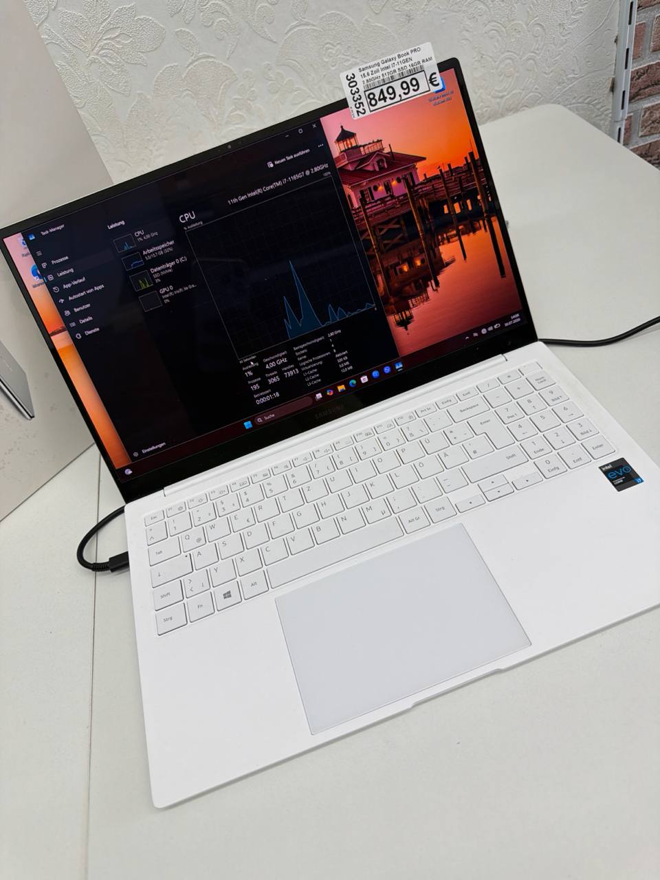 Samsung Galaxy Book PRO 15.6" Intel i7-11th Gen Zweitbild
