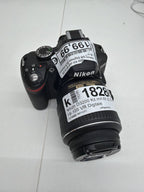 Nikon D3200 Kit mit AF-S DX NIKKOR 18-105mm VR