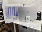 Analyse des Produktfotos Beide zeigen Standarddesktop-Hintergründe