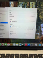 Apple MacBook Air 13" M4 2025