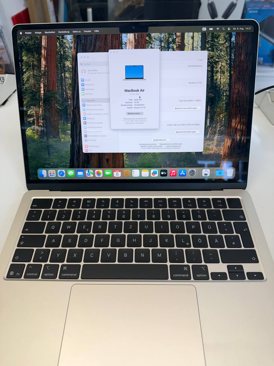 Apple MacBook Air 13" M4 2025
