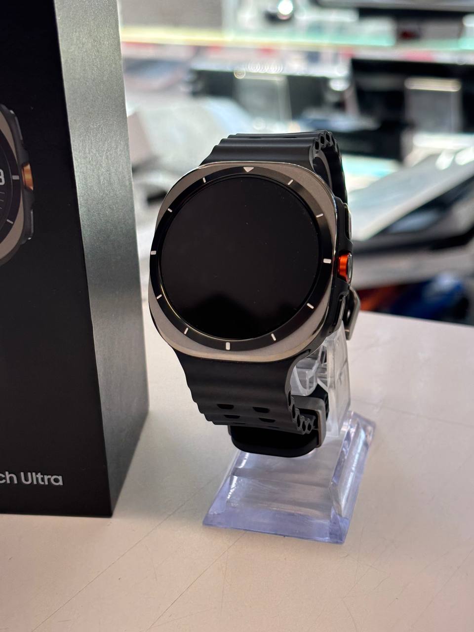 Samsung Galaxy Watch Ultra – Smartwatch mit Titanrahmen