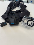 GoPro Hero 11 Black- Action Camera mit Dual Display
