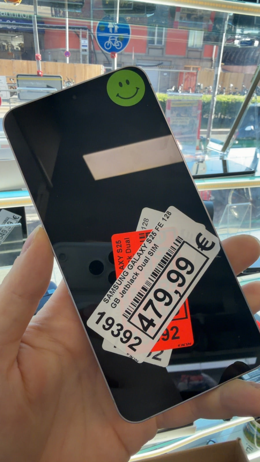 SAMSUNG GALAXY S25 FE 128 GB Jetblack Dual SIM Zweitbild