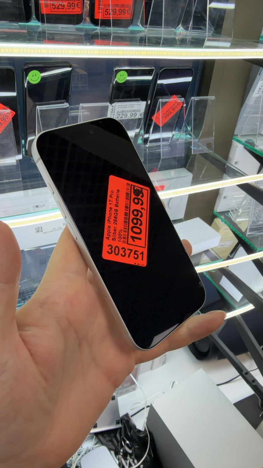 Apple iPhone 17 Pro Silber 256GB Batterie 100%