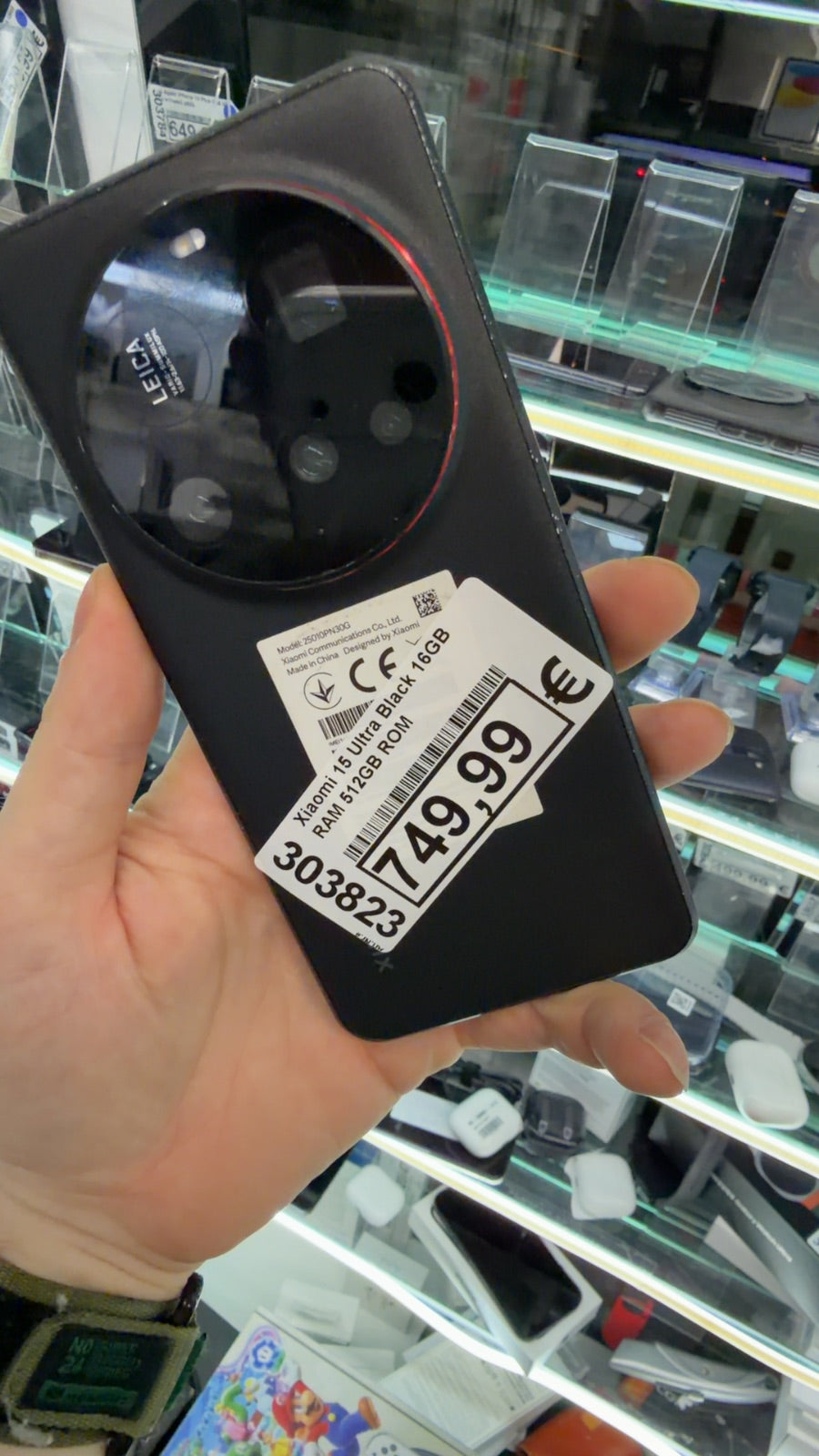 Xiaomi 15 Ultra Black 16GB RAM 512GB ROM Zweitbild