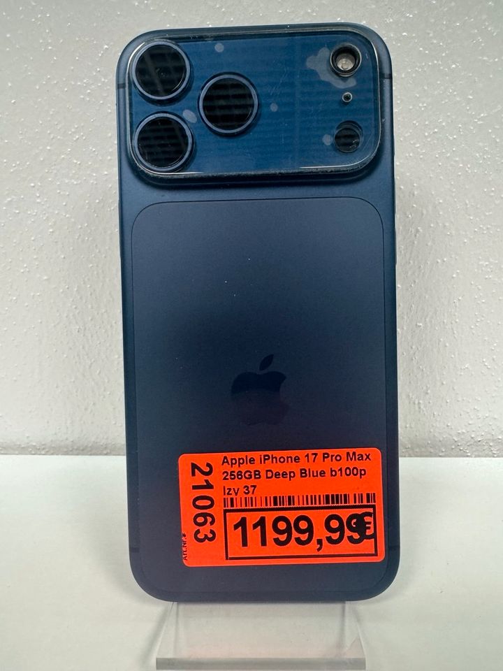 Apple iPhone 17 Pro Max 256GB Deep Blue Hauptbild