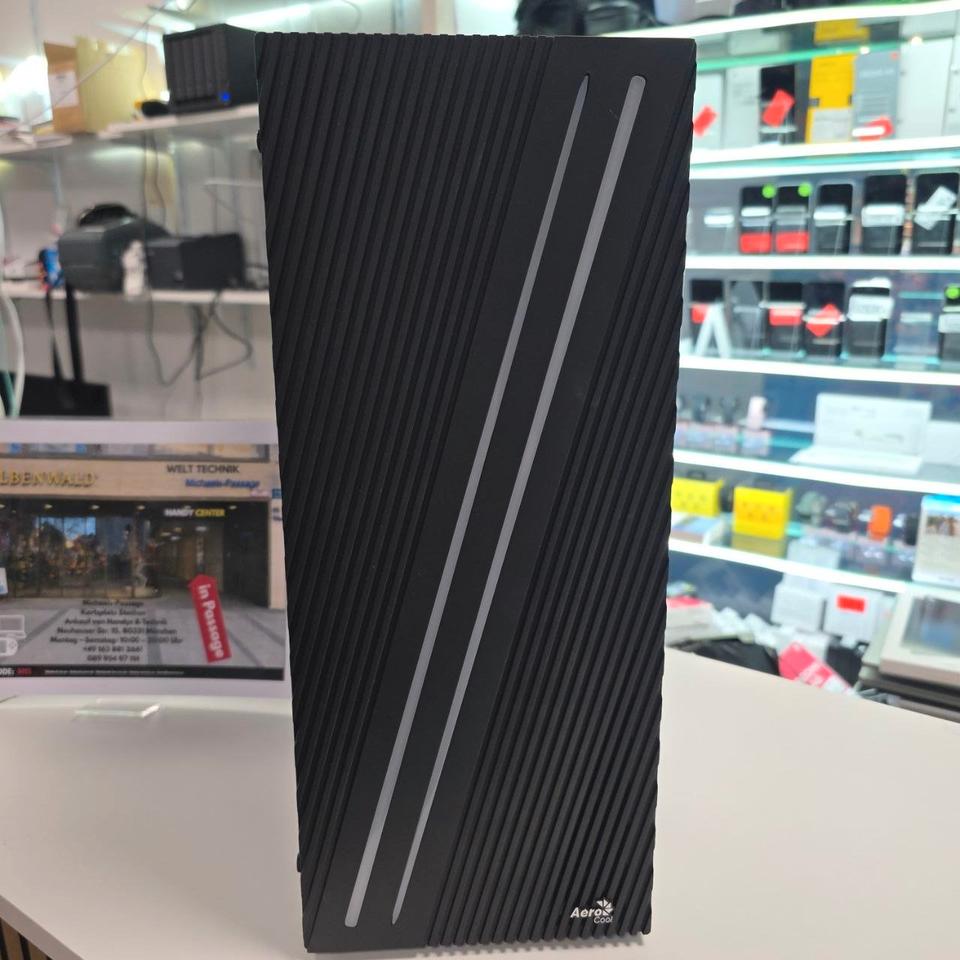 Welt Technik Gaming PC Modell mit 1TB Samsung SSD