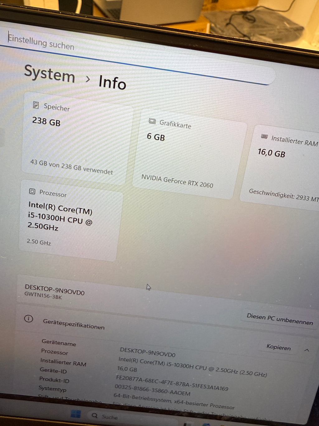 Gaming Notebook Gateway 16GB RTX 2060 i5-10 256GB